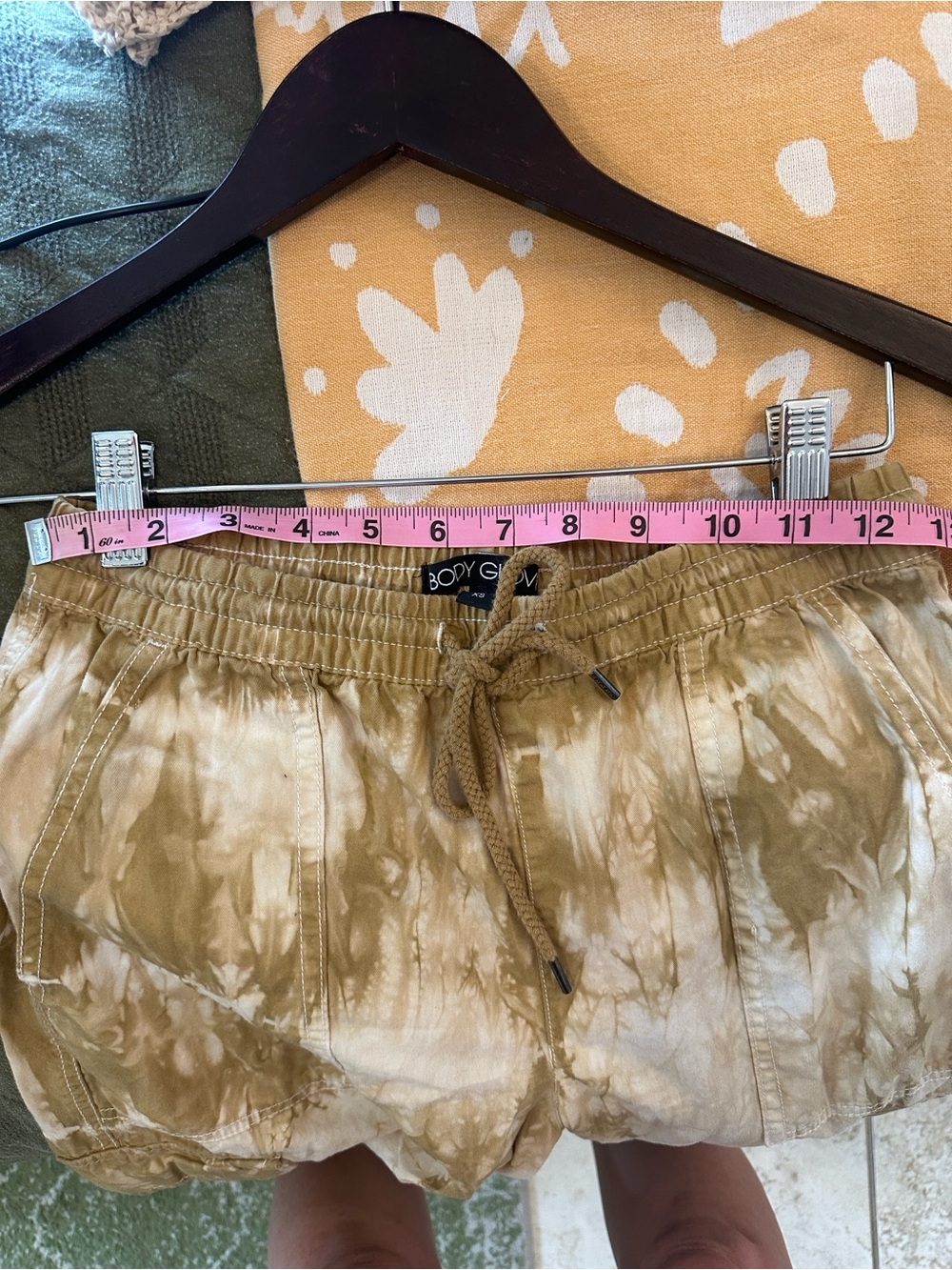 XS Tie-Dye Cargo Pants By Body Glove - Picture 5 of 5